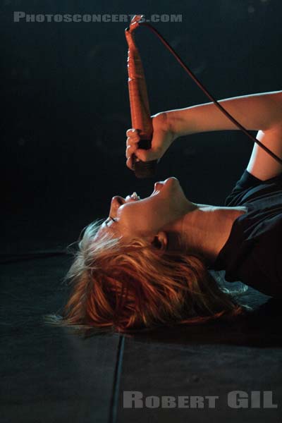 PARAMORE - 2008-06-18 - PARIS - Le Bataclan - Hayley Nichole Williams